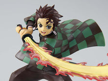 Load image into Gallery viewer, Demon Slayer Model Kit Kamado Tanjiro [Hinokami Kagura]
